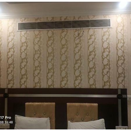 Hotel Kishore International, أمريتسار المظهر الخارجي الصورة