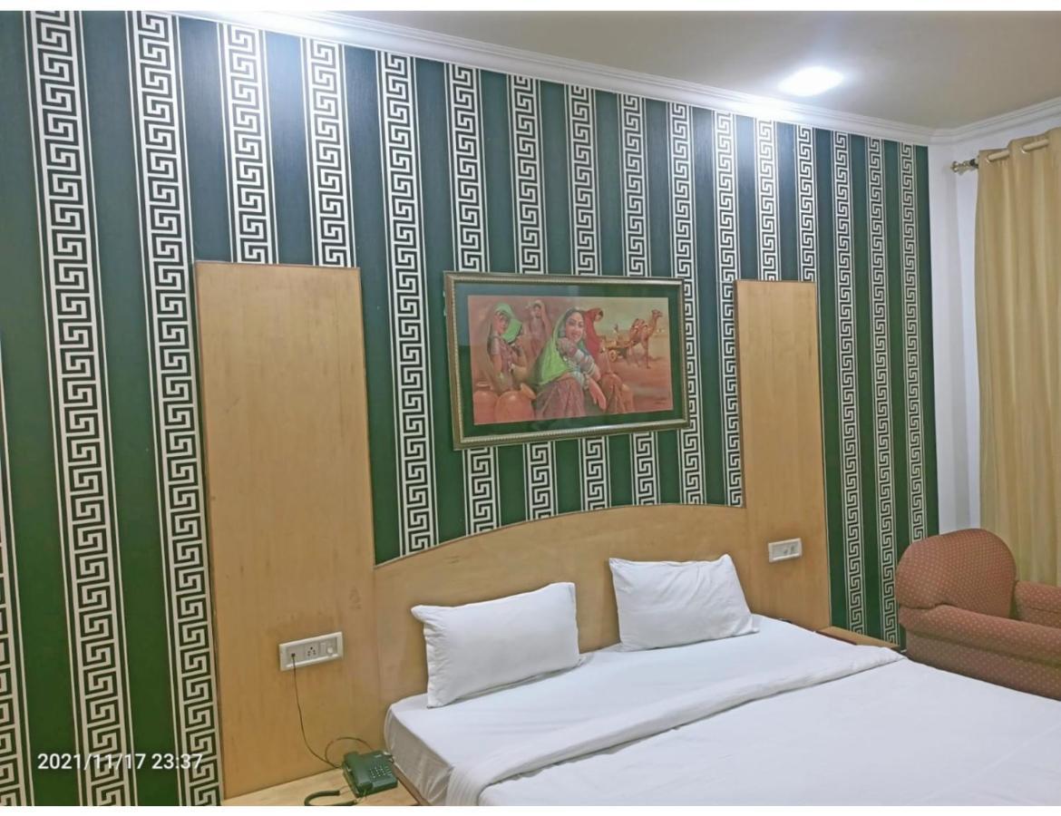 Hotel Kishore International, أمريتسار المظهر الخارجي الصورة