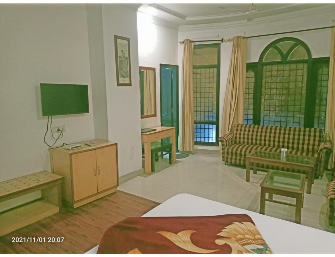 Hotel Kishore International, أمريتسار المظهر الخارجي الصورة