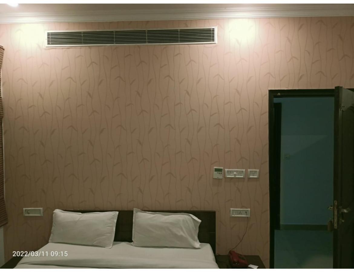 Hotel Kishore International, أمريتسار المظهر الخارجي الصورة